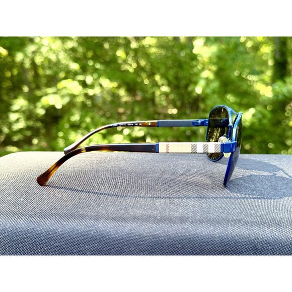 Burberry BE3080 Navy Blue Aviator Sunglasses Check Pattern Temples 59-14-135 main image 8